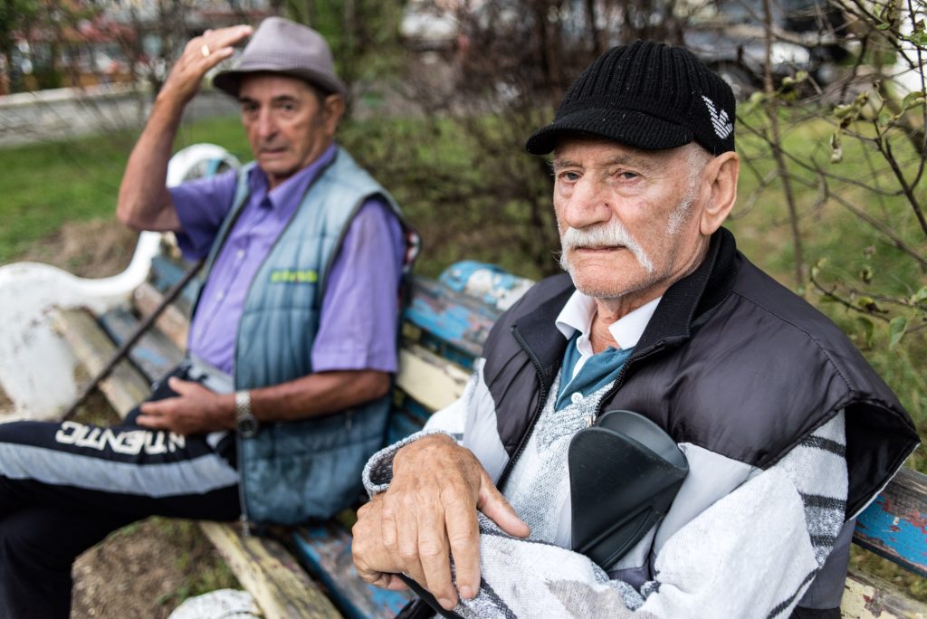 Dumitru Drinceanu (84 de ani, foto stânga) și Ștefan Dănel au devenit mineri la mijlocul anior '50