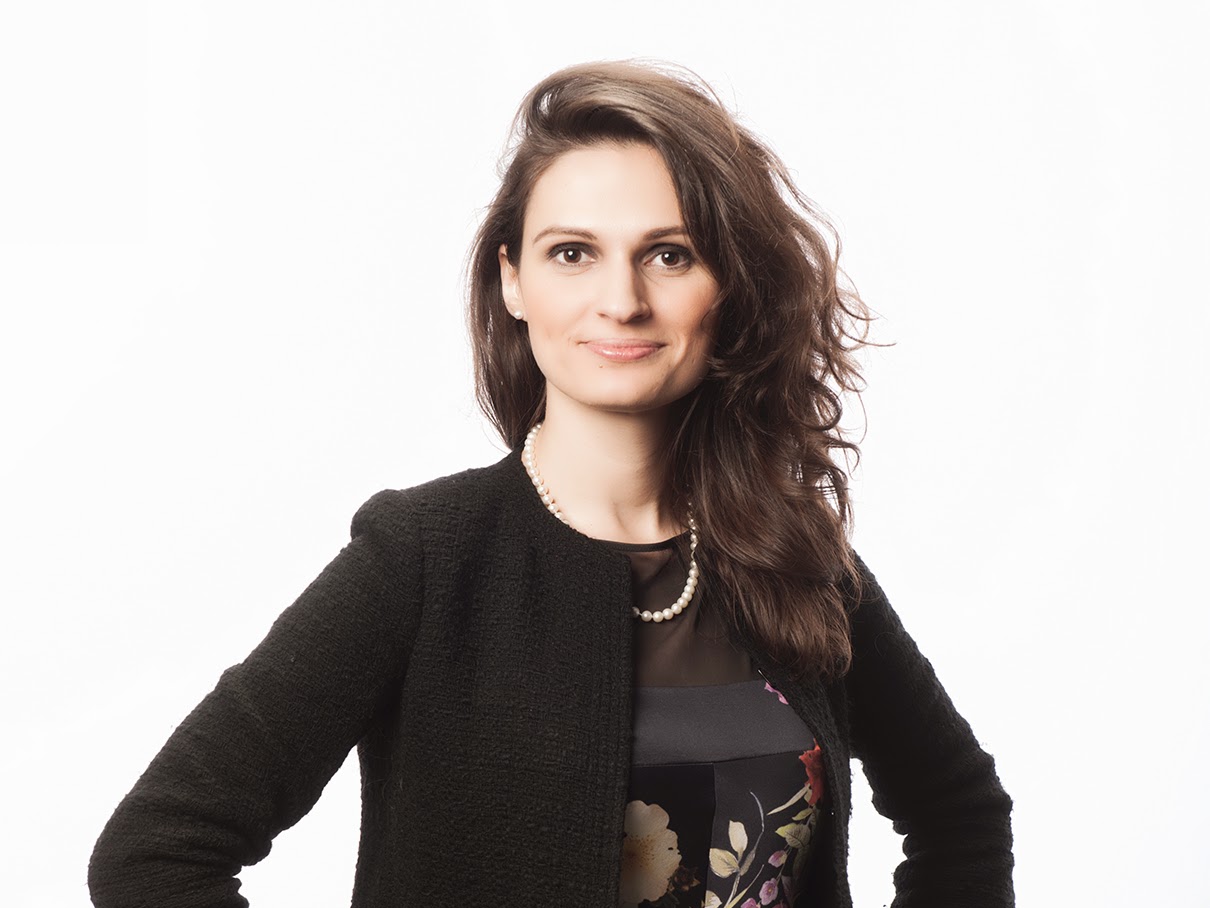 Alina Vandenberghe Chili Piper Rom nca L udat De Steve Jobs Acum Pe 